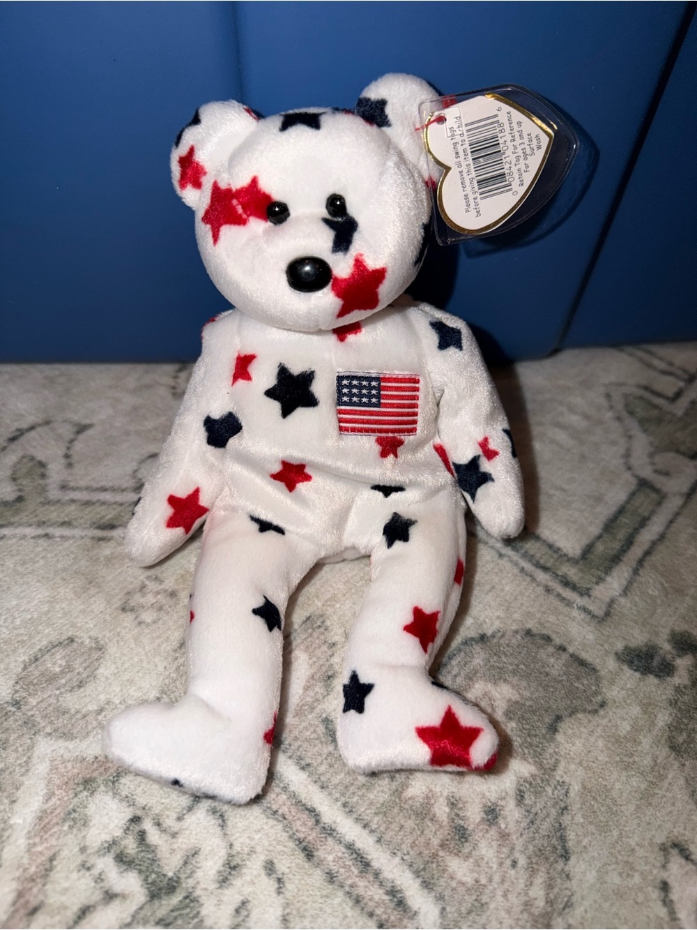 Ty Beanie Baby Patriotic glory Bear - White with Red & Navy Stars
